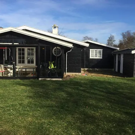Tatil Evi Eldorado For Children In - 5brs 2 Bthrs Liseleje